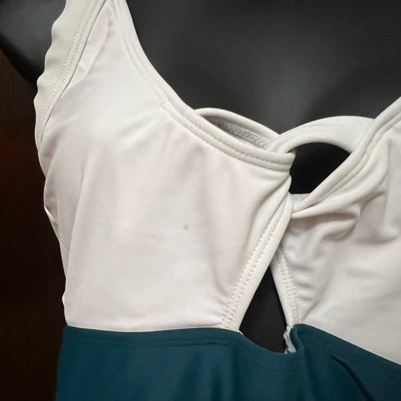 Zaful One Piece Open Back Twisted Front Swim Suit - Picture 10 of 10